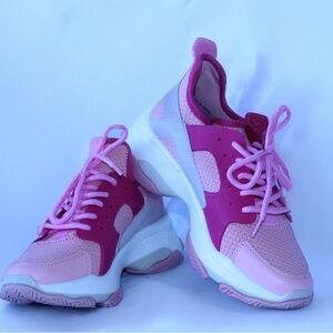 Women's Pink Sneakers